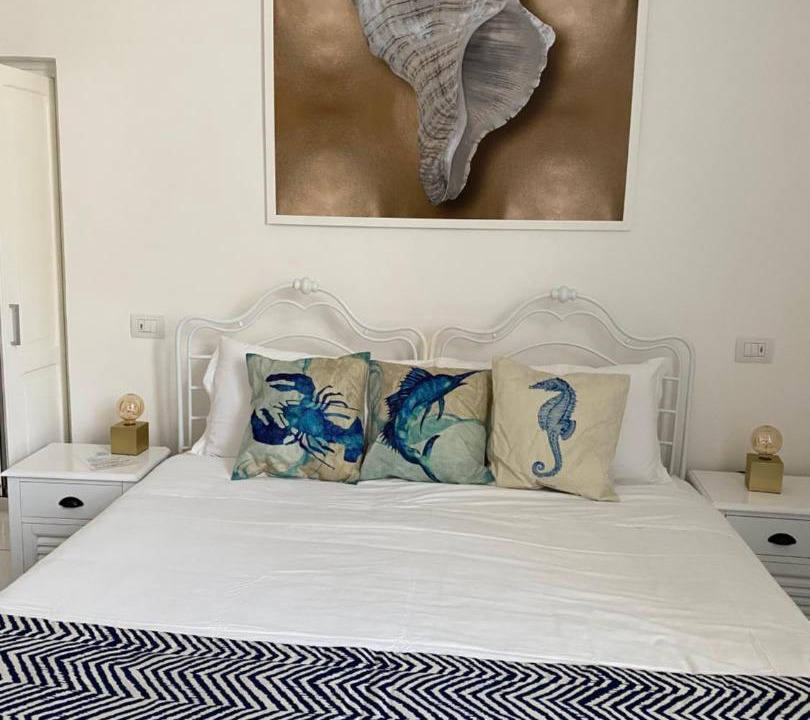 Photo of Bedroom in Meta