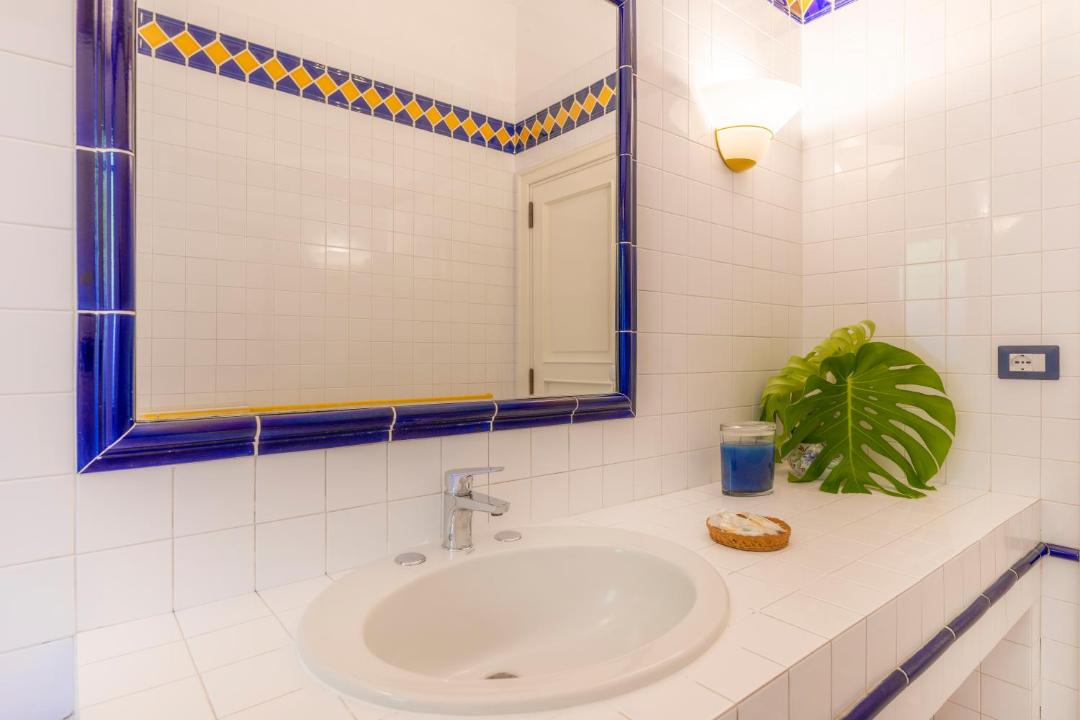 Photo of Bathroom in Meta