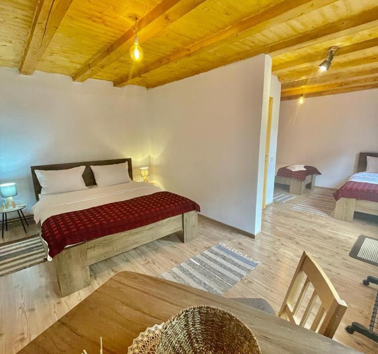 Photo of Bedroom in Crit