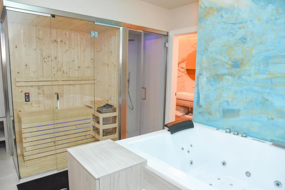 Photo of Bathroom in Bacoli