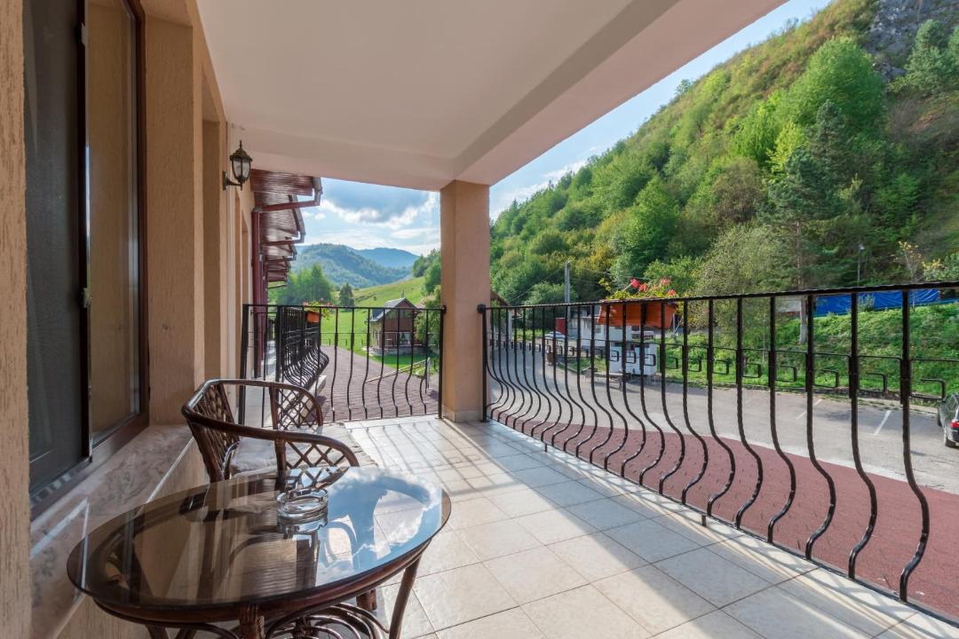 Photo of Patio Balcony in Chiscau