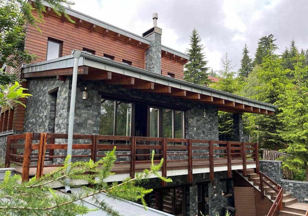 Photo of Buildings in Harghita-Bai