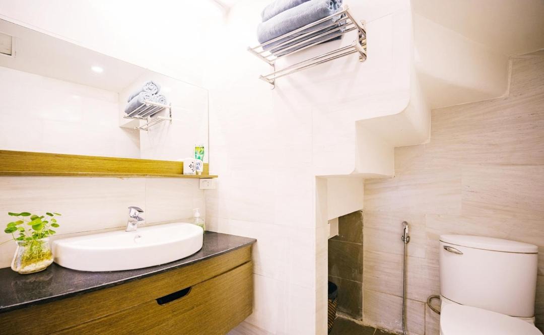Photo of Bathroom in Hang Buom