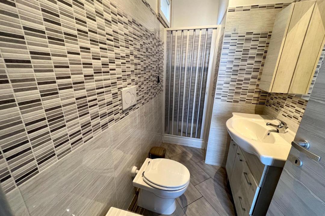 Photo of Bathroom in Zona XVIII Capannelle