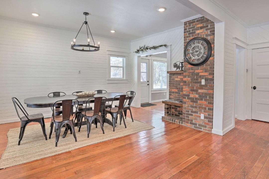 Photo of Livingroom in Spearfish