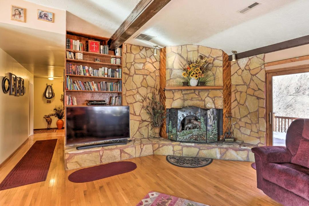 Photo of Livingroom in Hermosa