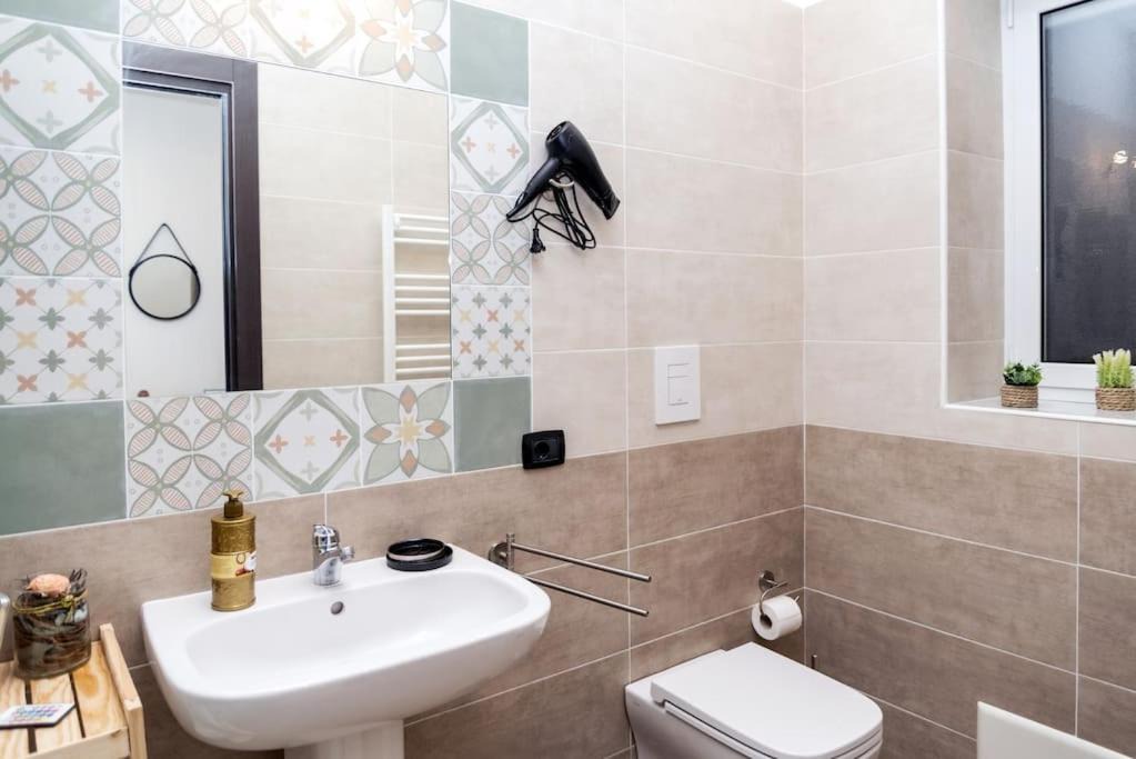 Photo of Bathroom in Arenella