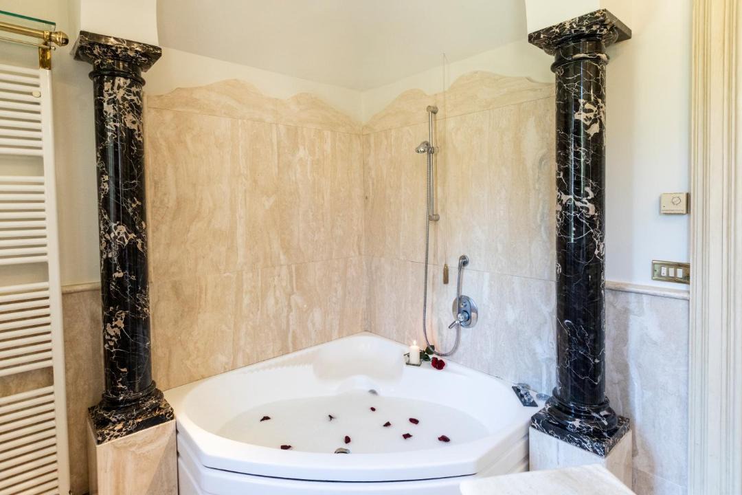 Photo of Bathroom in Mira