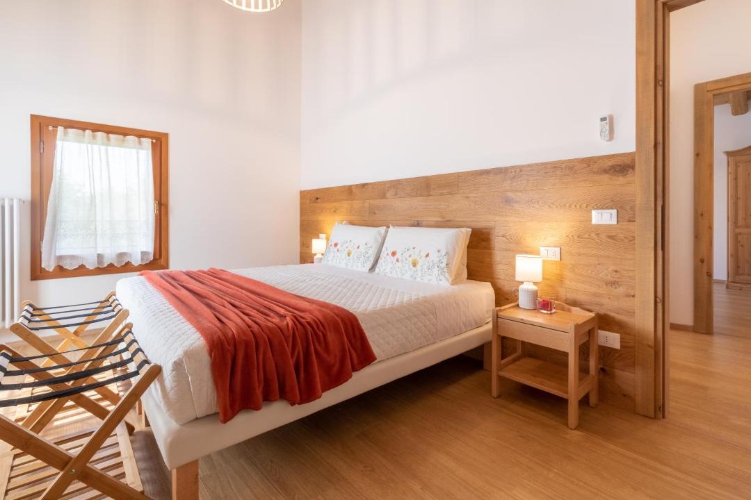 Photo of Bedroom in Marcon