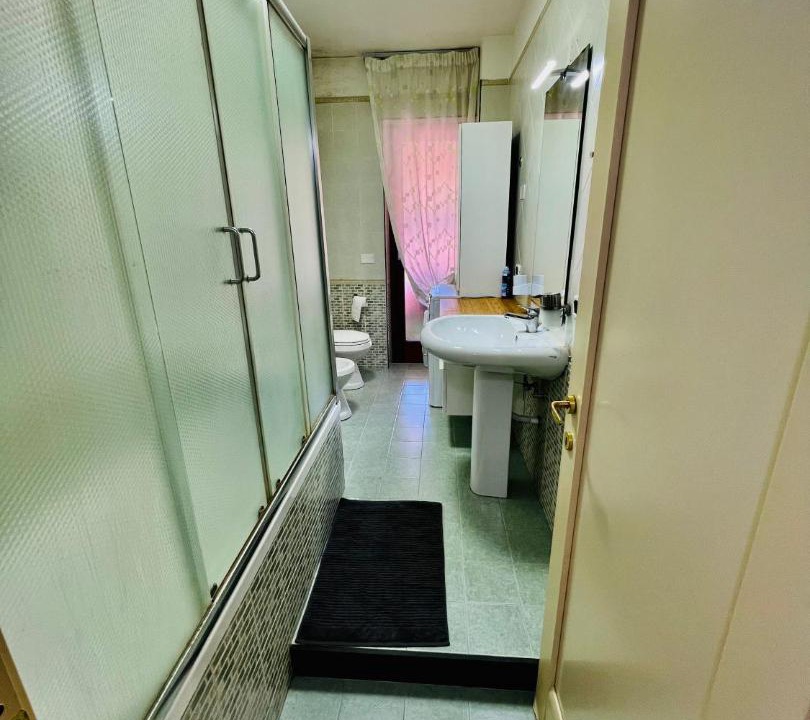 Photo of Bathroom in Naples