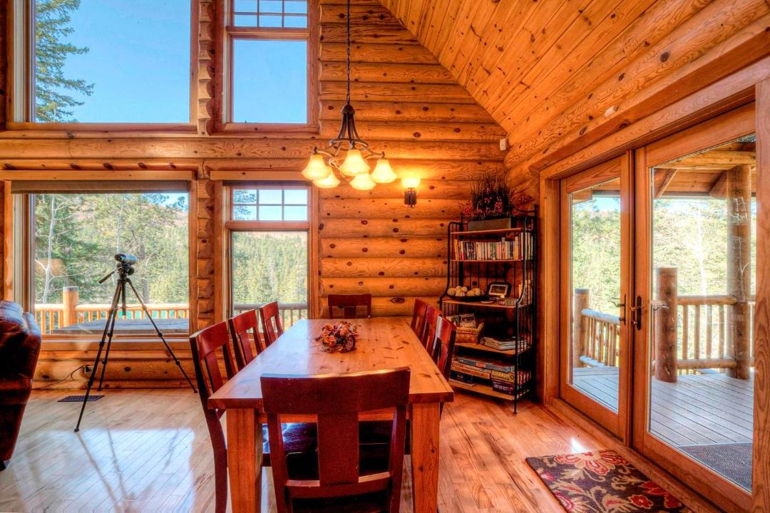 Photo of Livingroom in Lead