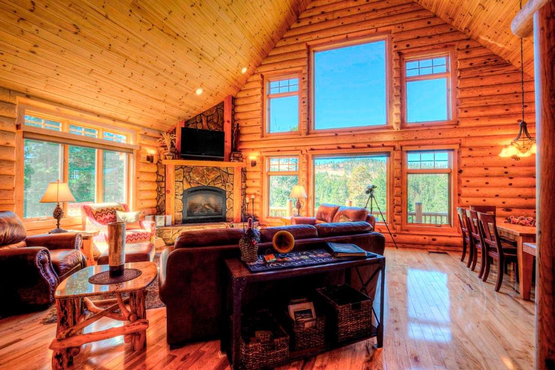 Photo of Livingroom in Lead