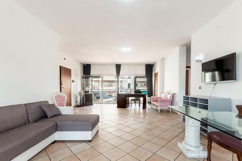 Photo of Livingroom in Quartiere XXXIII Lido di Ostia Ponente