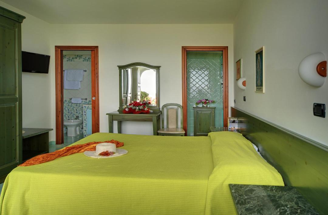 Photo of Bedroom in Forio