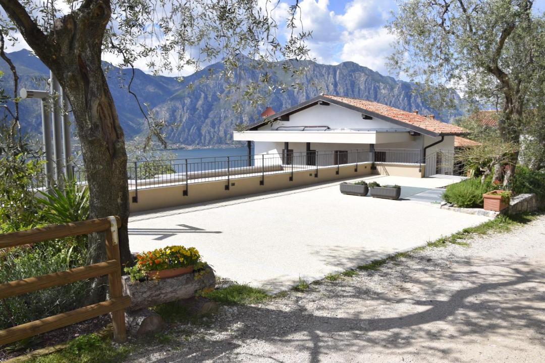 Photo of Buildings in Campagnola