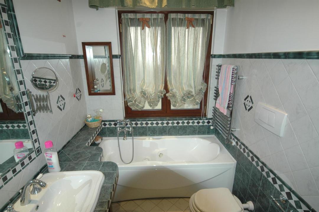 Photo of Bathroom in Zona XIX Casal Morena