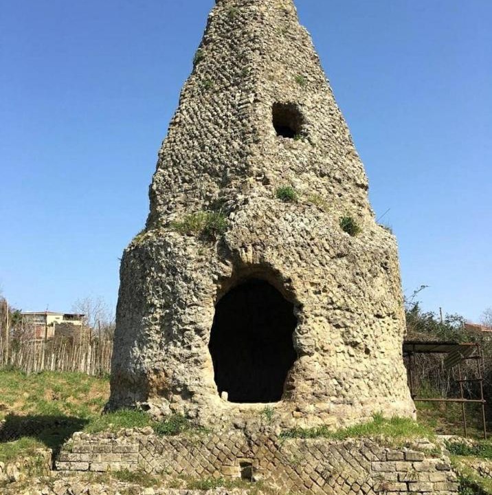 Photo of Buildings in Quarto