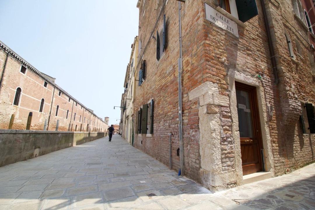 Photo of Buildings in Castello