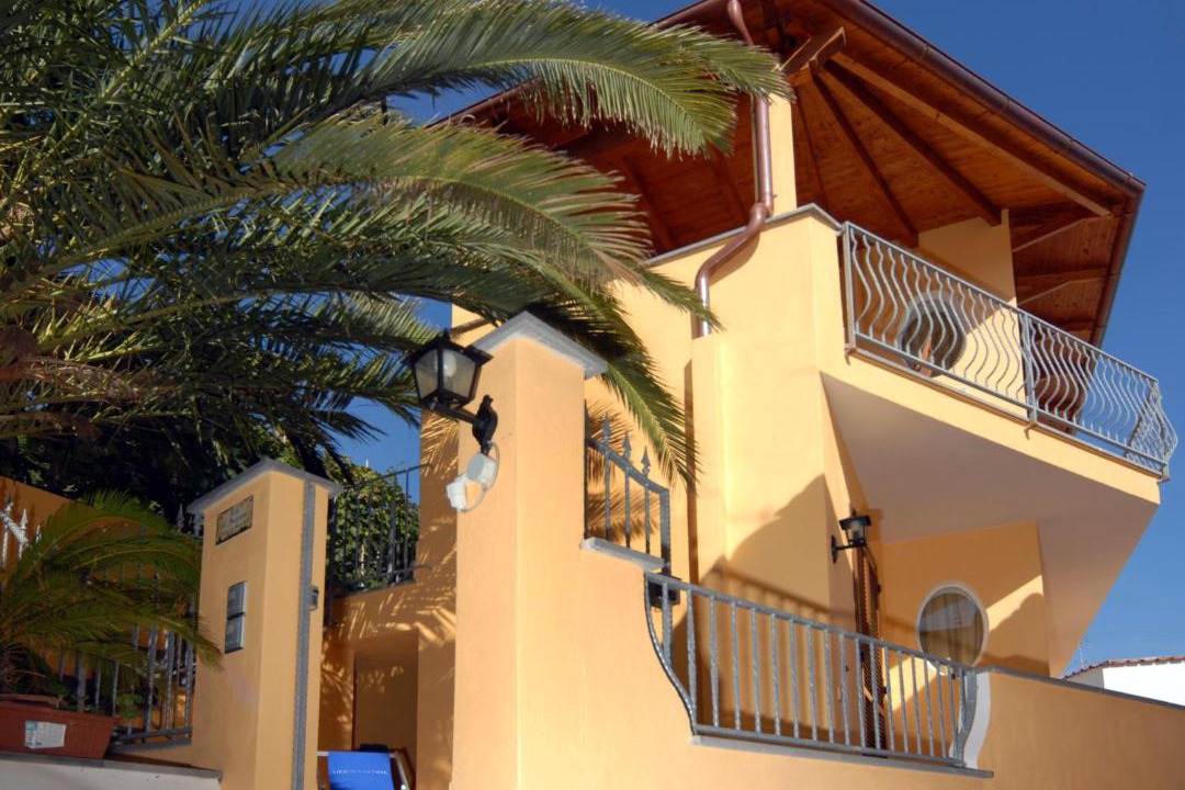 Photo of Patio Balcony in Lacco Ameno
