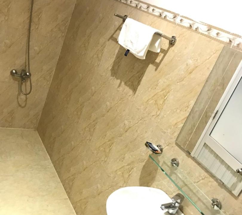Photo of Bathroom in Cam Le