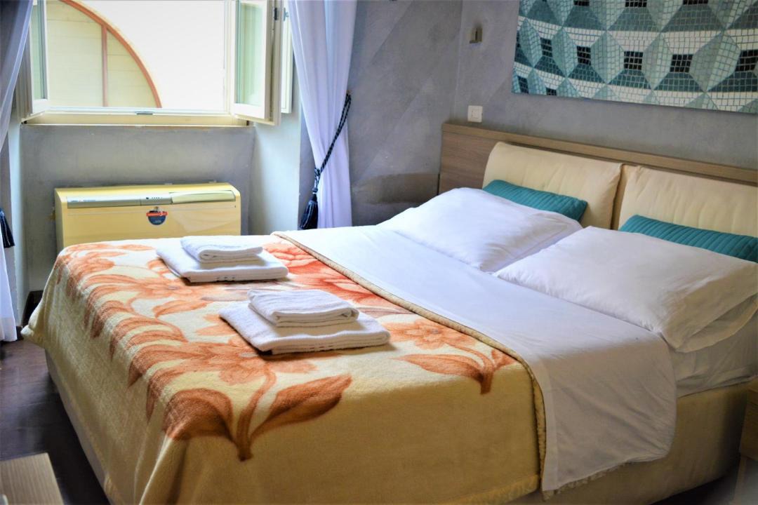Photo of Bedroom in Esquilino