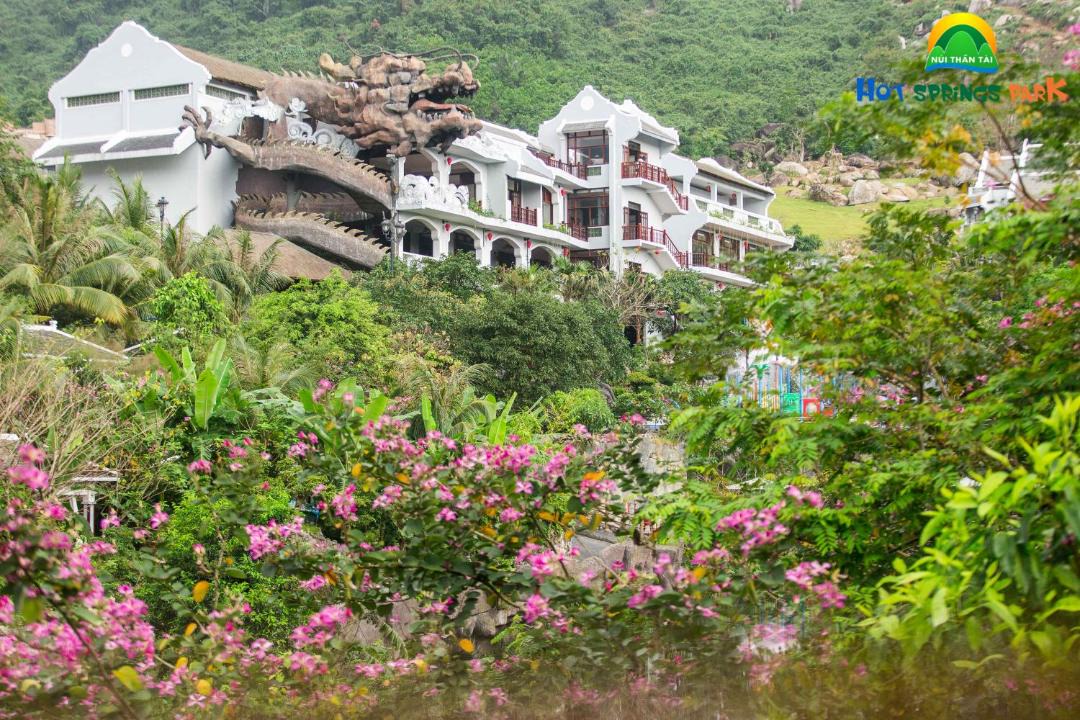 Photo of Others in Hoa Vang