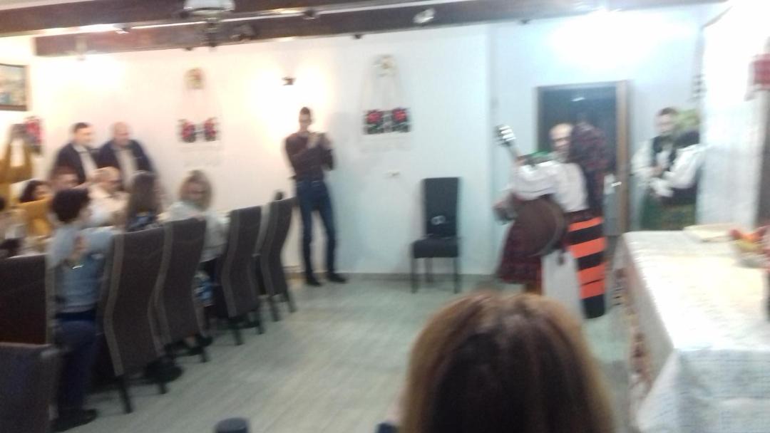 Photo of Others in Sieu