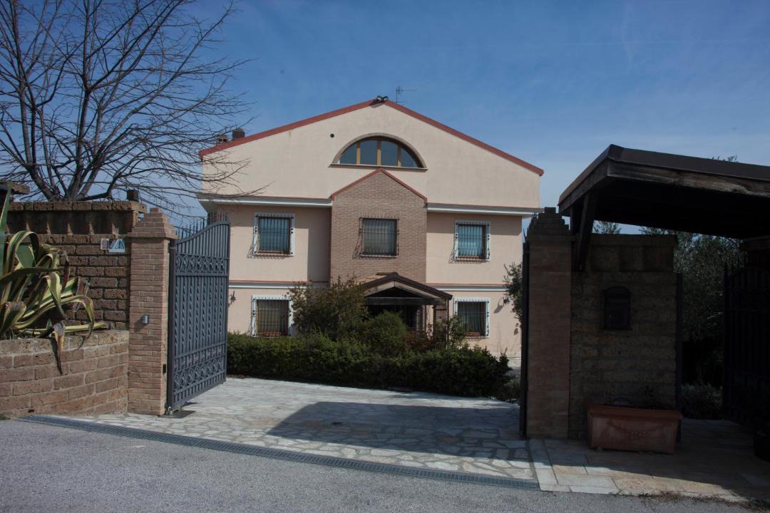 Photo of Buildings in Spoltore