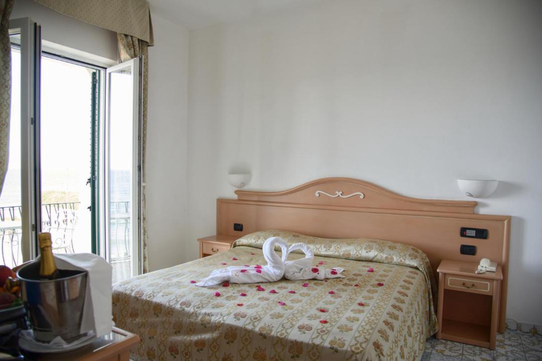 Photo of Bedroom in Ischia Porto