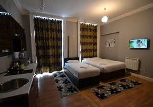 Hyde Park Suites