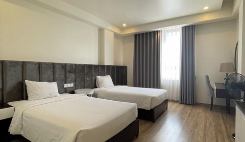 Deluxe Twin Room