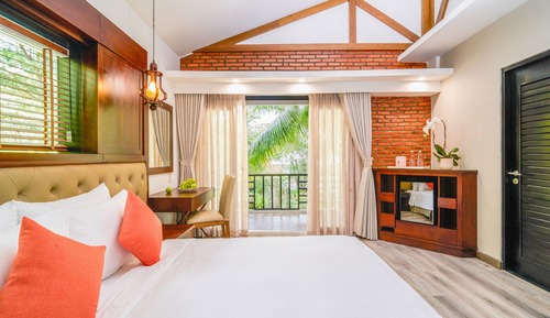 Deluxe Room, Garden View