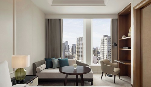 Grand Room, 2 Double Beds, City View, Corner