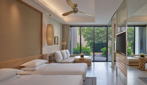 2 Twin Beds