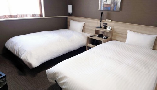Twin Room, Smoking Heated Tobacco Only
