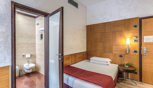 Double Room Single Use