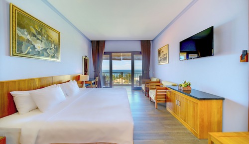Grand Deluxe Ocean View