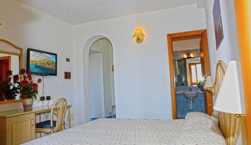 Dependance Room - separate building 800 m away