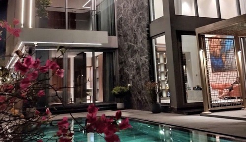 Junior Villa