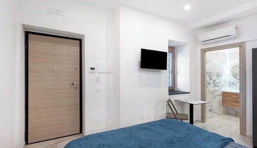 Standard Double Room, 1 Bedroom, Private Bathroom, Garden View