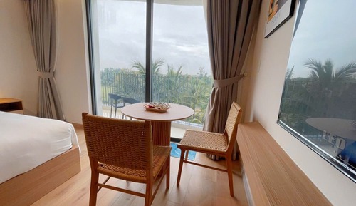 Executive Studio, Resort View