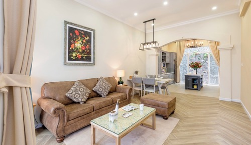 Villa, City View