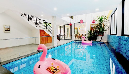 Luxury Villa, Pool View