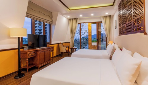 Family Quadruple Room, Balcony, City View