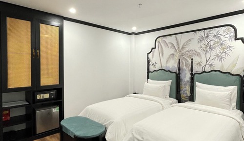 Deluxe Double or Twin Room