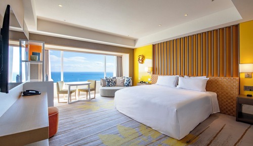 Club Double Room, 1 King Bed, Non Smoking, Executive Level