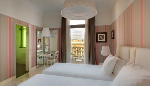 Executive Room