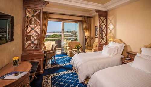 Room, 2 Twin Beds (Imperial, Spa and Club Lounge Access)