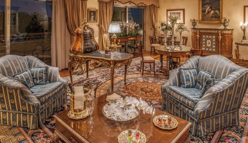Signature Suite, 1 King Bed (Napoleon Suite