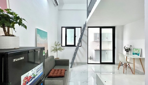 Family Room, Balcony